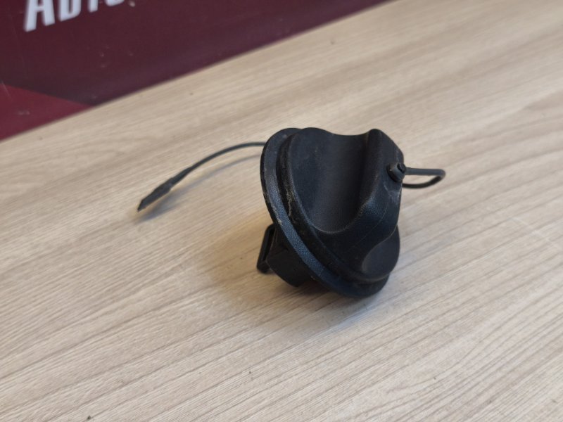 Крышка топливного бака