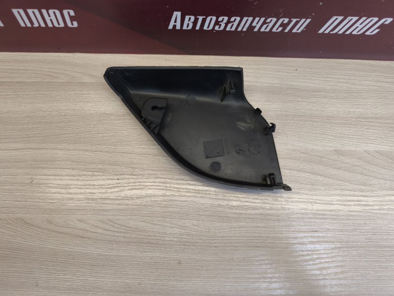 Уголок зеркала