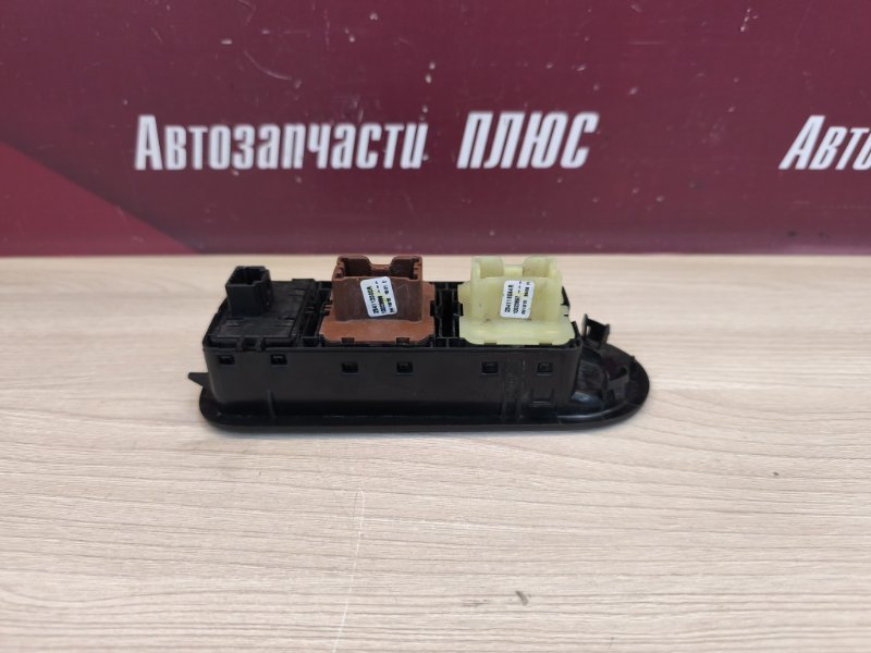 Блок стеклоподъемников