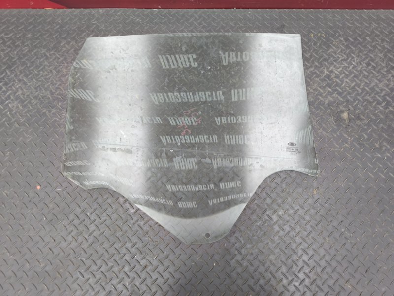 Стекло двери