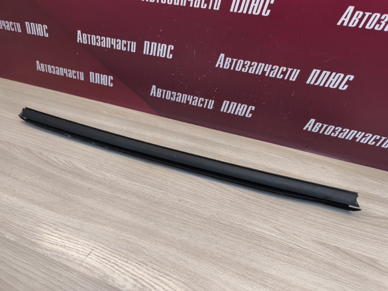 Уплотнитель стекла двери внутренний