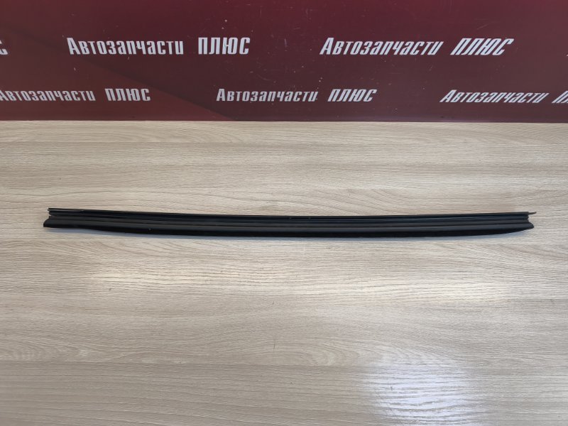 Уплотнитель стекла двери внутренний