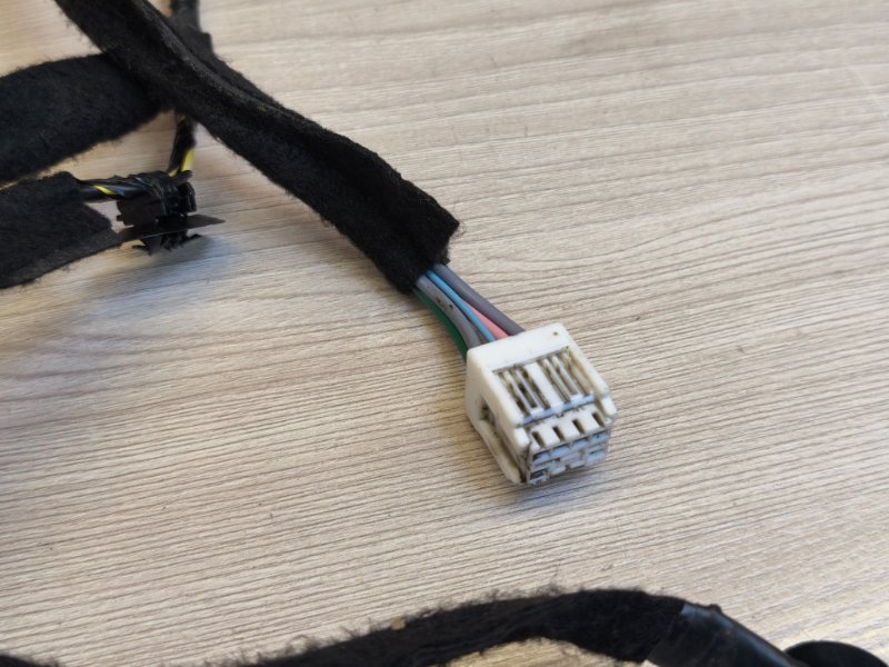 Проводка двери