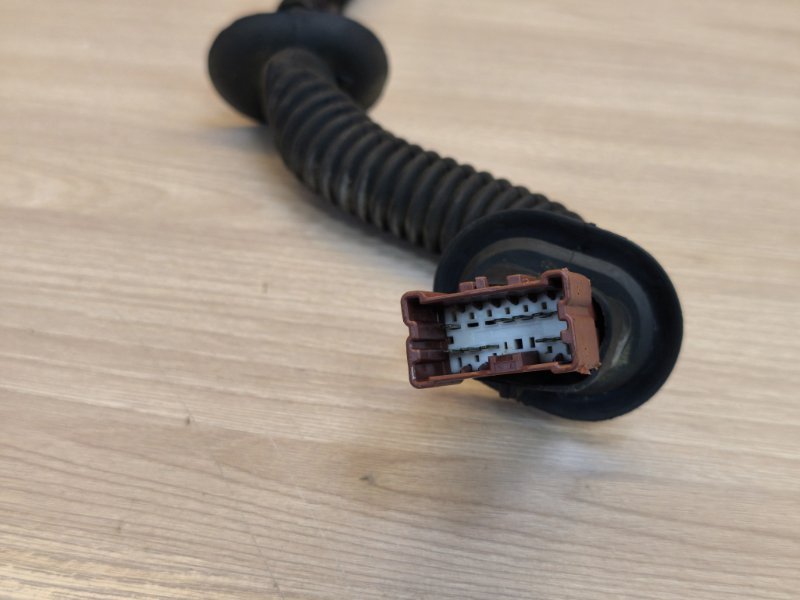 Проводка двери