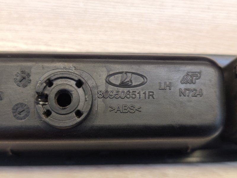 Кнопка стеклоподъемника