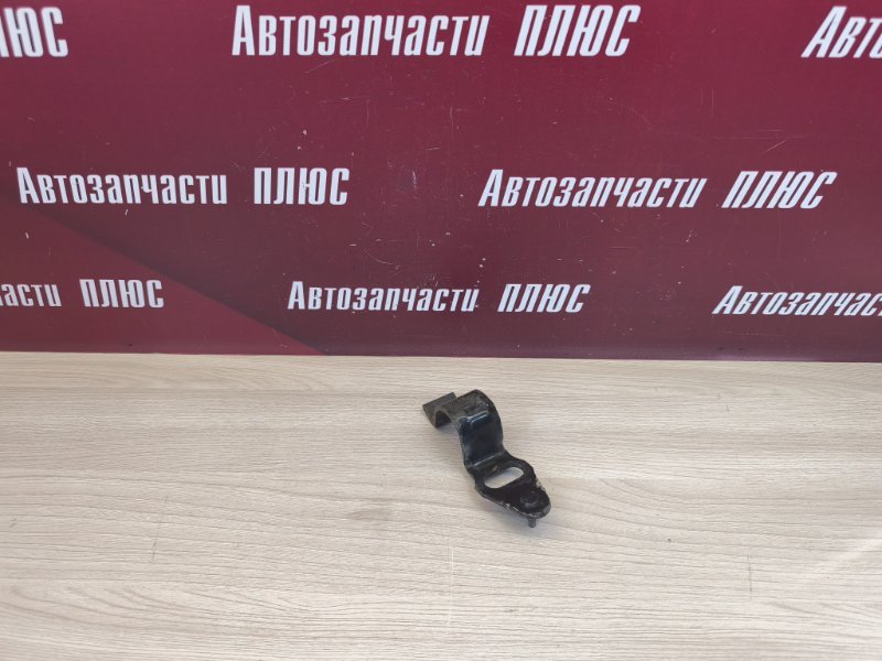 Кронштейн втулки стабилизатора