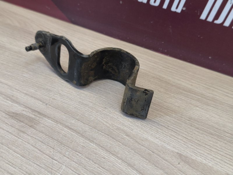 Кронштейн втулки стабилизатора