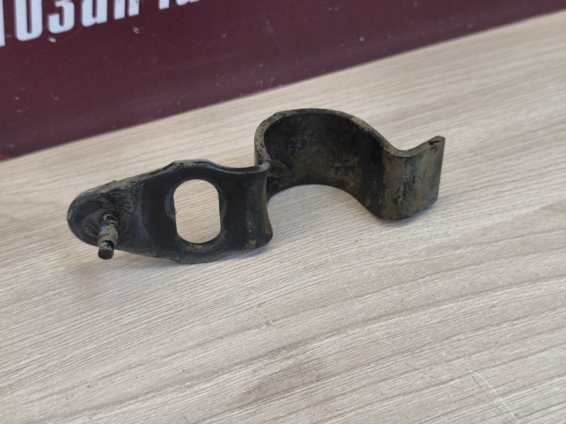 Кронштейн втулки стабилизатора