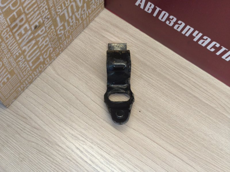 Кронштейн втулки стабилизатора