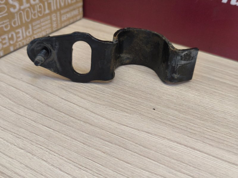 Кронштейн втулки стабилизатора