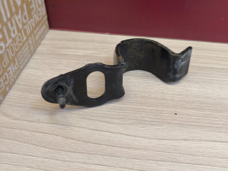 Кронштейн втулки стабилизатора