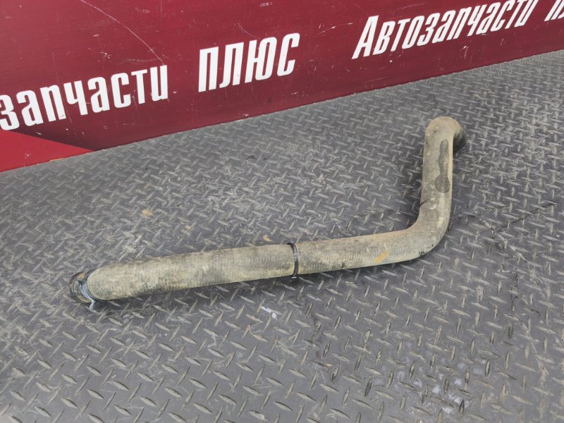 Патрубок радиатора нижний