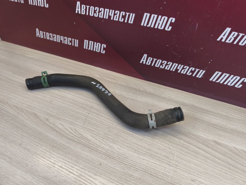 Патрубок радиатора