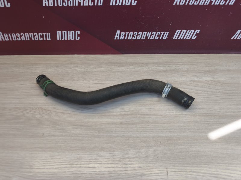 Патрубок радиатора