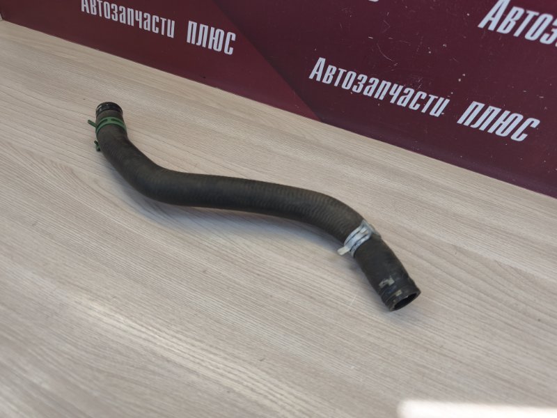 Патрубок радиатора