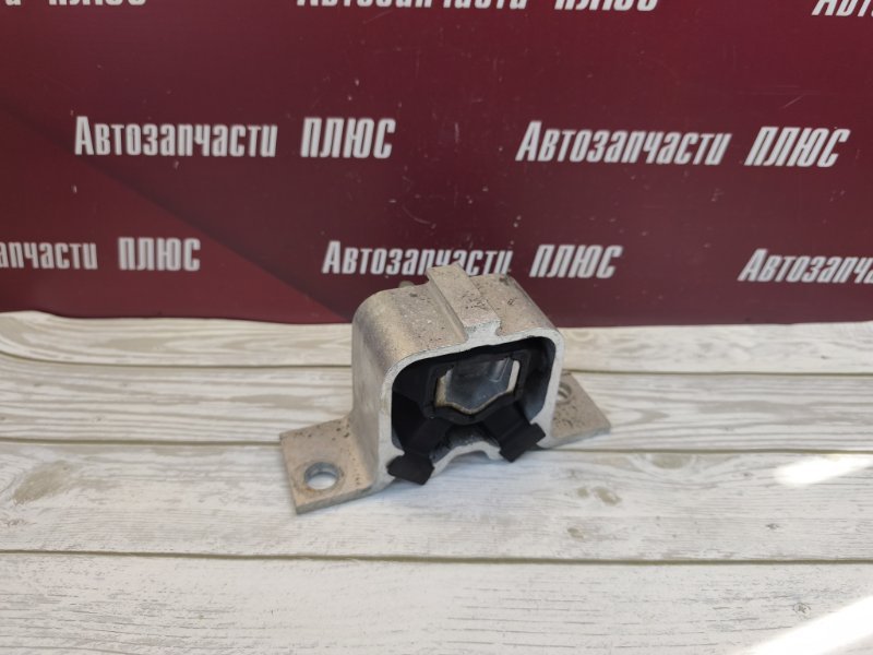 Опора двигателя