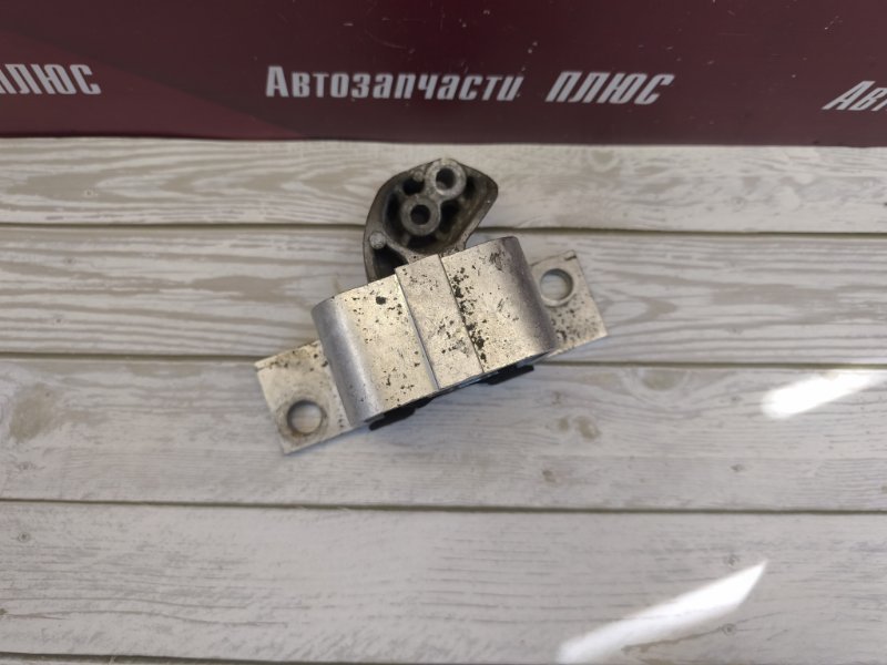 Опора двигателя