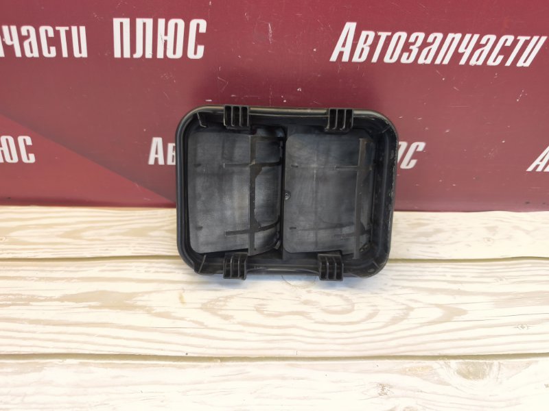 Клапан вентиляции салона