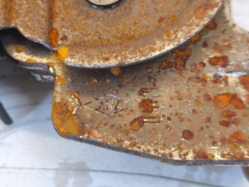 Рычаг стояночного тормоза