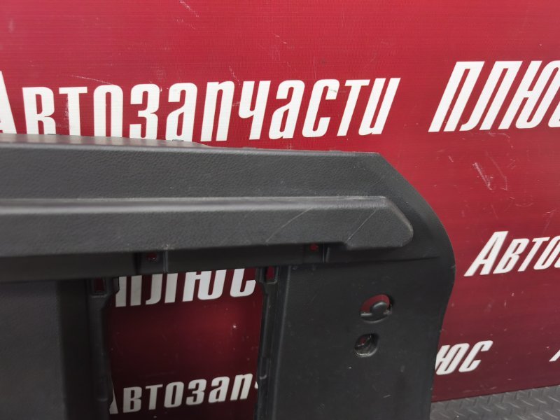 Обшивка багажника