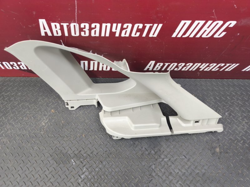 Обшивка стойки