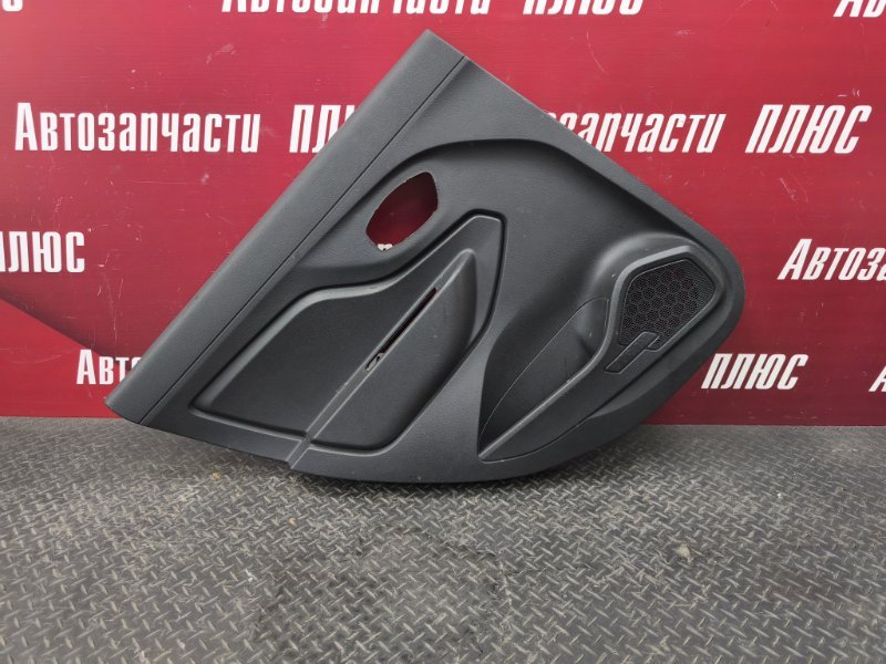 Обшивка боковой двери