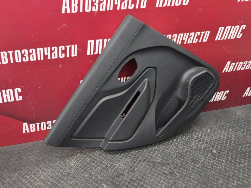 Обшивка боковой двери