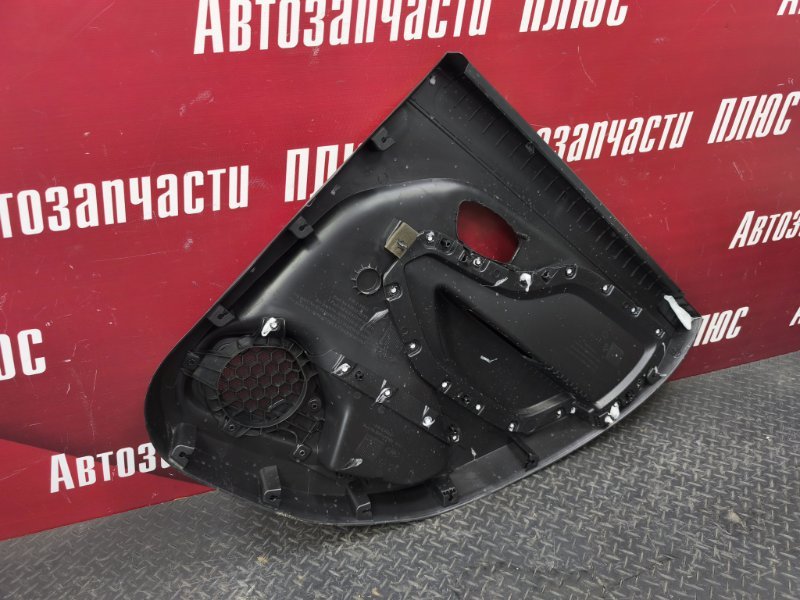 Обшивка боковой двери