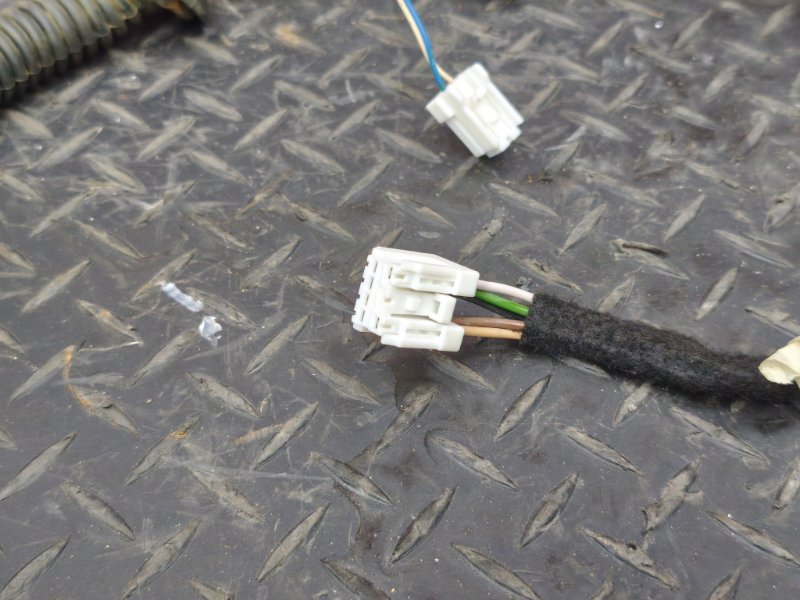 Проводка двери