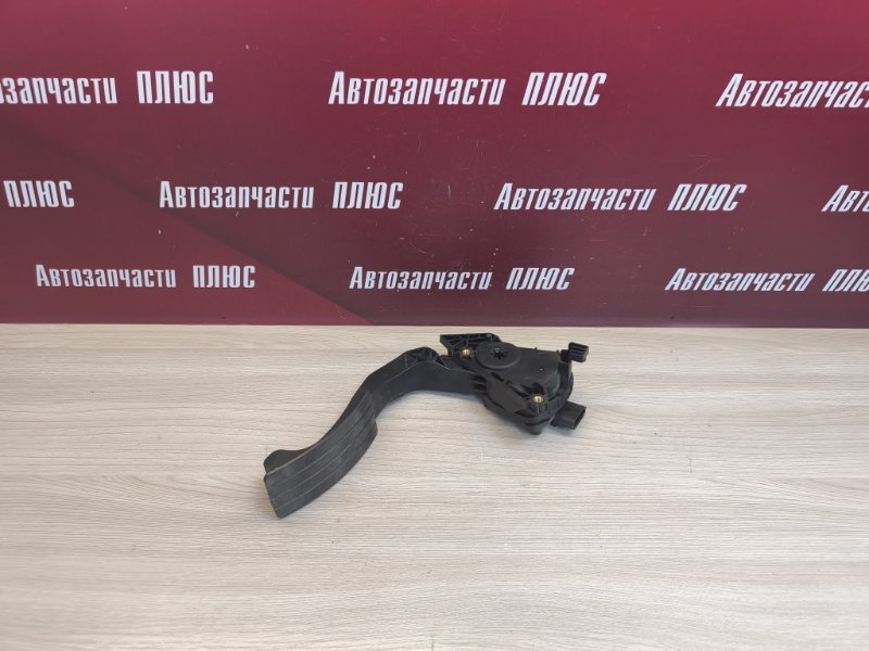 Педаль газа
