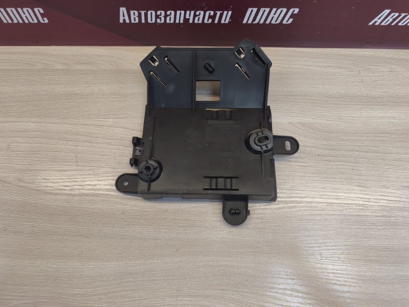 Кронштейн блока комфорта