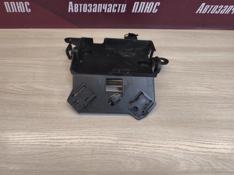 Кронштейн блока комфорта