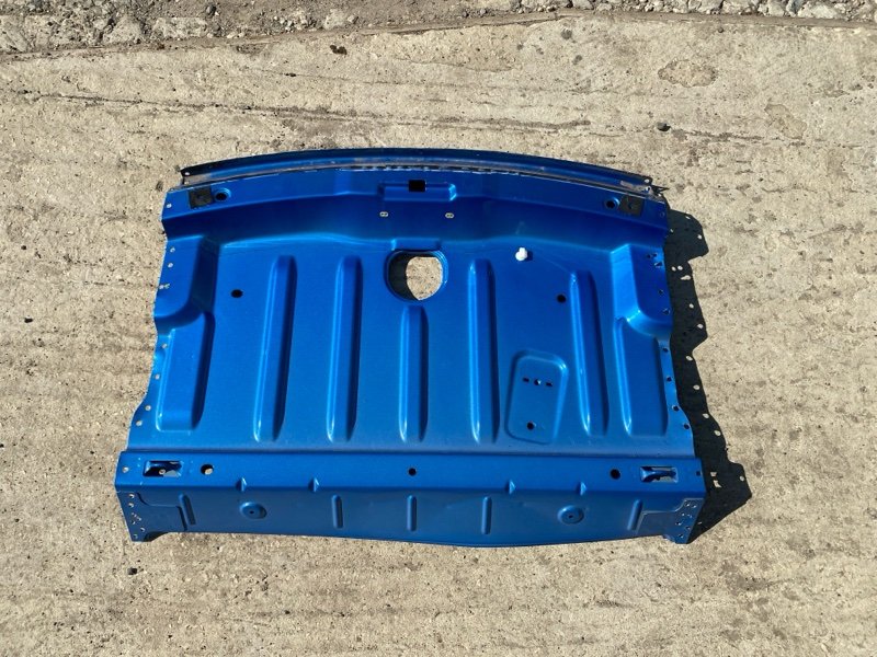 Задняя полка