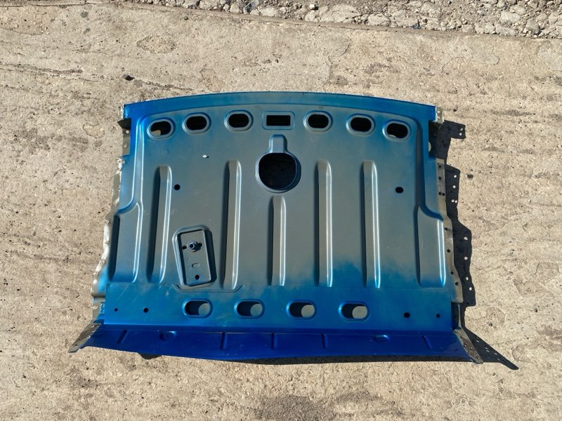 Задняя полка