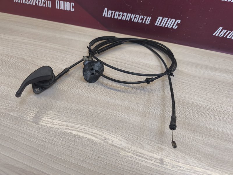 Трос замка капота