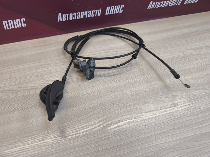 Трос замка капота