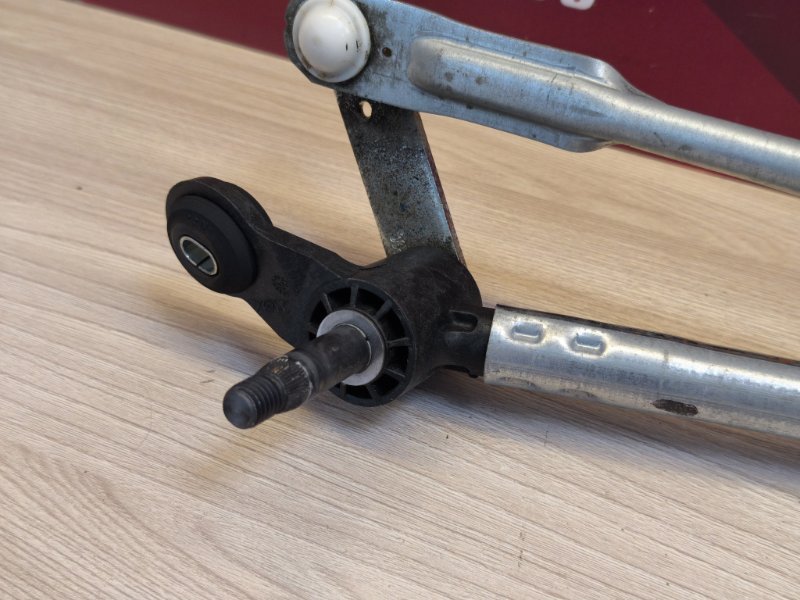 Мотор стеклоочистителя