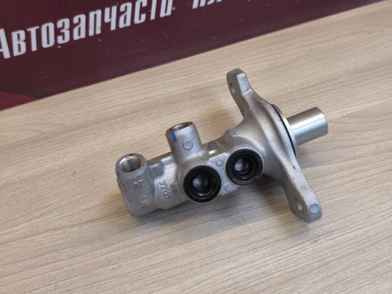 Главный тормозной цилиндр