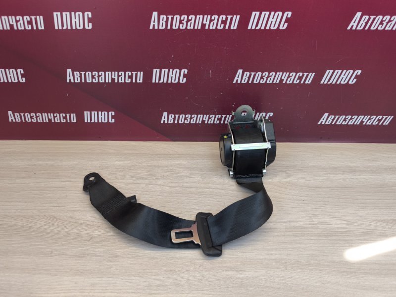 Ремень безопасности