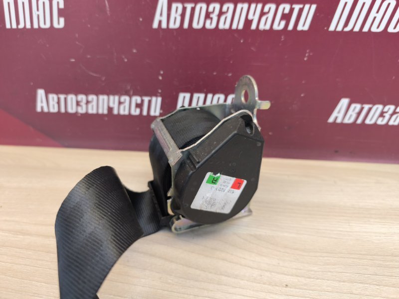 Ремень безопасности