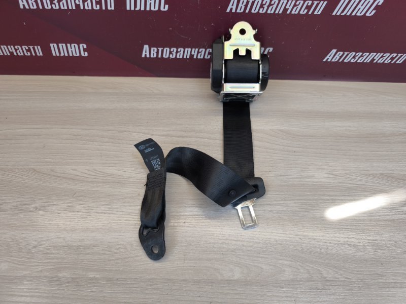 Ремень безопасности