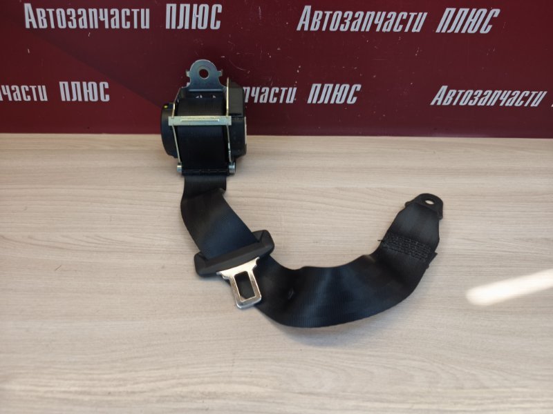 Ремень безопасности