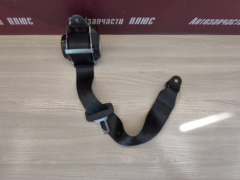 Ремень безопасности