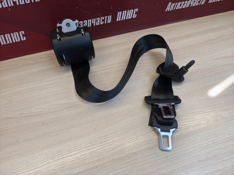 Ремень безопасности