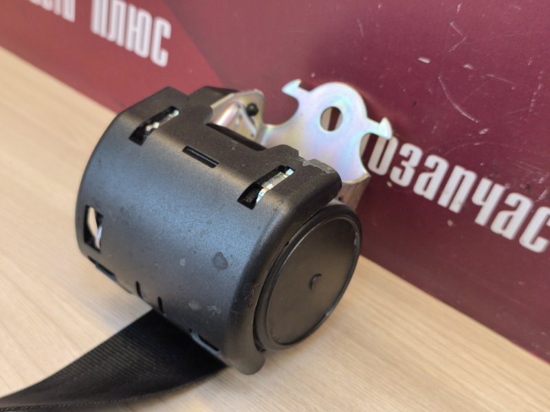 Ремень безопасности