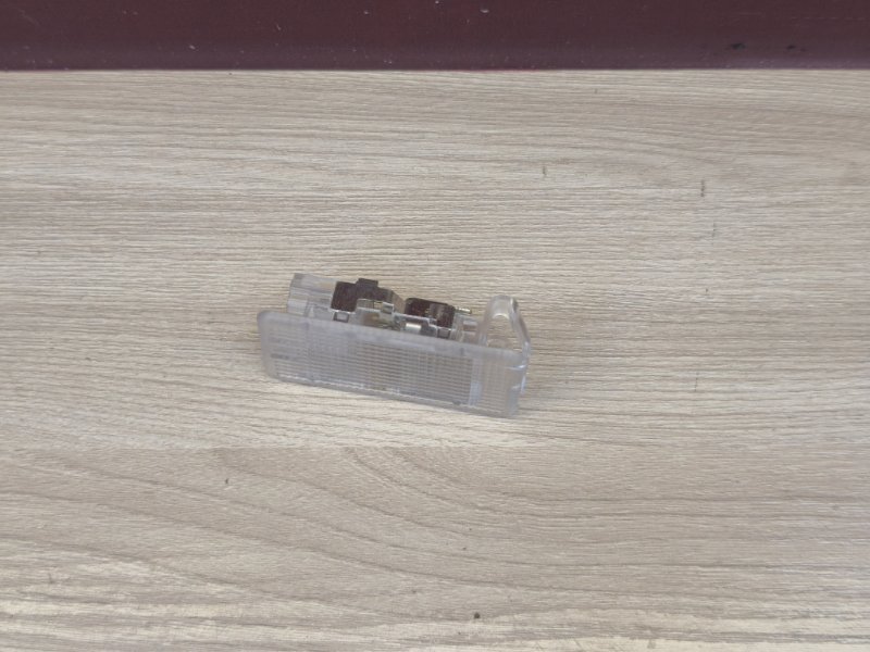 Плафон освещения багажника