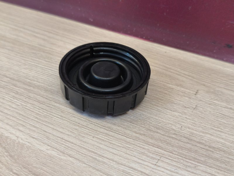 Крышка бачка тормозной жидкости