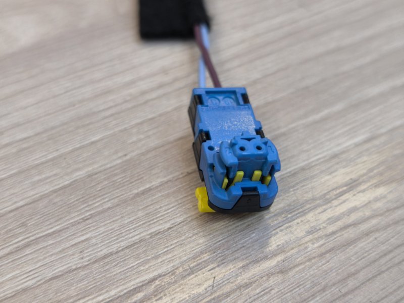 Проводка бардачка