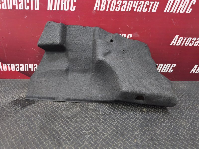 Обшивка багажника