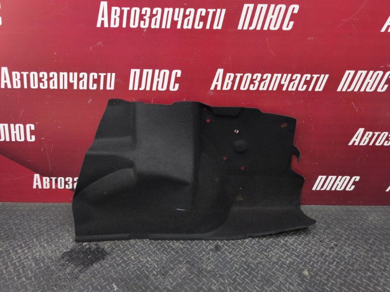 Обшивка багажника